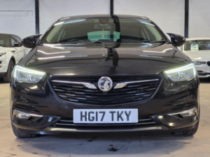 2017 Vauxhall Insignia 1.5i Turbo Sri Nav Grand Sport Euro 6 (s/s) 5dr in Black — image 4