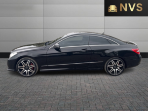 2012 Mercedes-Benz E Class 3.0 E350 Cdi V6 Blueefficiency Sport Edition 125 in Black — image 4