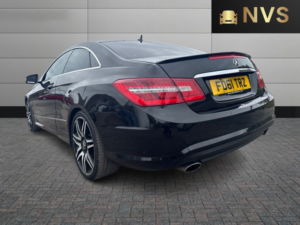 2012 Mercedes-Benz E Class 3.0 E350 Cdi V6 Blueefficiency Sport Edition 125 in Black — image 5