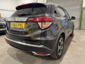 2016 Honda Hr-V 1.6 I-Dtec Ex in Black — image 5