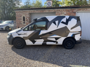 2018 Volkswagen Caddy 1.2 Tsi C20 Bluemotion Tech Startline in White — image 4