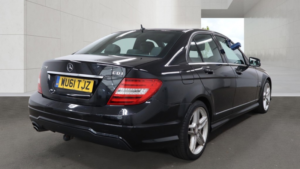 2011 Mercedes-Benz C Class 2.1 C220 Cdi Blueefficiency Sport Edition 125 in Black — image 4