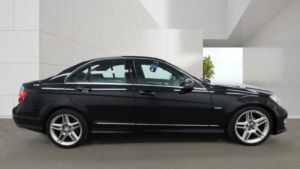 2011 Mercedes-Benz C Class 2.1 C220 Cdi Blueefficiency Sport Edition 125 in Black — image 5