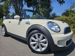 2013 MINI Convertible