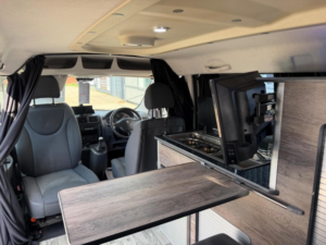 2015 Peugeot Expert Tepee Pro Conversion Camper Van 2 Berth in Green — image 6