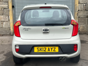 2012 Kia Picanto 1.25 Ecodynamics Halo Hatchback 3dr Petrol Manual Euro 5 (s/s) (84 Bhp) in Beige — image 4