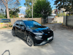 2023 Hyundai Kona 64kwh Premium Auto 5dr (10.5kw Charger) in Black — image 6