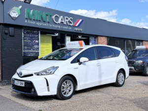 2017 Toyota Prius+ 1.8 Vvt-H Icon in White — image 4