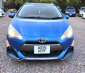 2015 Toyota Aqua 1.5l Hybrid - X Urban Edition - Ulez/caz Pass- Free 24months Gold Warranty & 12months Aa Breakdown Cover in Blue — image 3