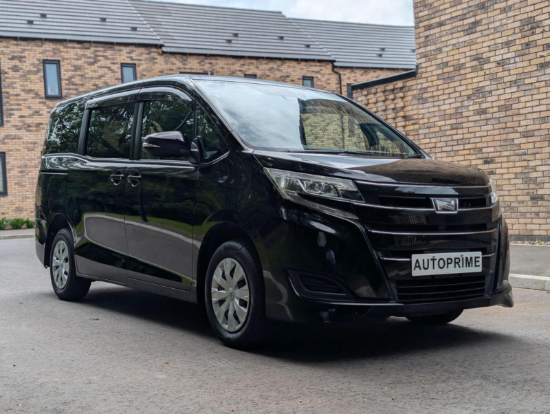 2020 Toyota Noah 2.0 X Welcab Wheelchair Accessible in Black — image 1