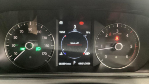 2018 Land Rover Range Rover Velar 2.0 D180 R-Dynamic Auto 4WD Euro 6 (s/s) 5dr in Blue — image 5