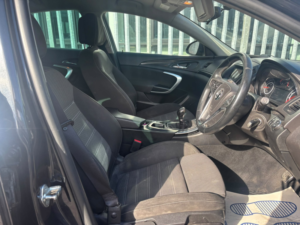 2014 Vauxhall Insignia 2.0 Cdti Ecoflex Sri Hatchback 5dr Diesel Manual Euro 5 (s/s) (163 Ps) in Black — image 6