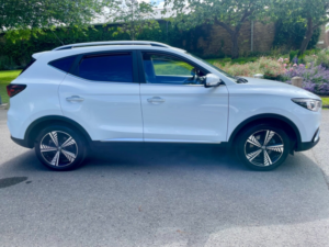 2021 MG MG Zs 44.5kwh Exclusive SUV 5dr Electric Auto (143 Ps) in White — image 4