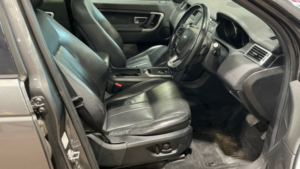 2018 Land Rover Discovery Sport Td4 Landmark in Grey — image 3