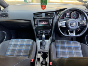 2016 Volkswagen Golf 1.4 Tsi Gte DSG Euro 6 (s/s) 5dr in White — image 4