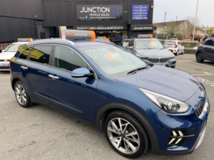 2022 Kia Niro 1.6 Gdi 3 in Blue — image 6