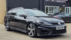 2019 Volkswagen Golf 2.0 Tsi R DSG 4motion Euro 6 (s/s) 5dr in Black — image 4