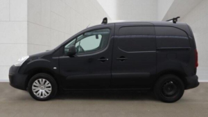 2017 Citroen Berlingo 1.6 Bluehdi 625 Enterprise L1 5dr in Black — image 4