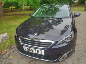 2016 Peugeot 308 Sw 1.6 Bluehdi Allure in Blue — image 2