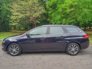 2016 Peugeot 308 Sw 1.6 Bluehdi Allure in Blue — image 3
