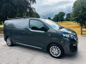 2023 Vauxhall Vivaro 1.5 Turbo D 2700 Pro L1 H1 Euro 6 (s/s) 6dr in Grey — image 3