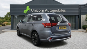 2016 Mitsubishi Outlander 2.0 H 12kwh Gx4hs in Grey — image 4
