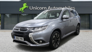 2016 Mitsubishi Outlander 2.0 H 12kwh Gx4hs in Grey — image 6