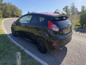 2016 Ford Fiesta 1.0 T Ecoboost Zetec S in Black — image 5