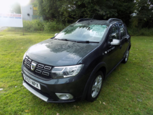 2018 Dacia Sandero Stepway 0.9 Tce Ambiance Euro 6 (s/s) 5dr in Grey — image 3