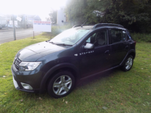 2018 Dacia Sandero Stepway 0.9 Tce Ambiance Euro 6 (s/s) 5dr in Grey — image 4
