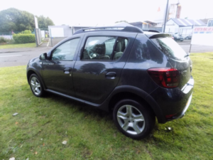 2018 Dacia Sandero Stepway 0.9 Tce Ambiance Euro 6 (s/s) 5dr in Grey — image 6
