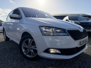 2019 Skoda Fabia 1.0 Se in White — image 3
