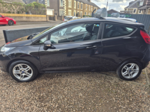 2010 Ford Fiesta 1.3 Style in Black — image 3