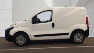 2015 Fiat Fiorino 1.3 Jtd Multijet Ii Cargo 3dr in White — image 6