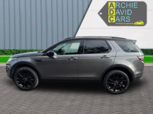 2017 Land Rover Discovery Sport 2.0 Td4 Hse Black in Grey — image 5