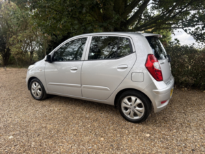 2012 Hyundai I10 1.2 Style in Silver — image 3