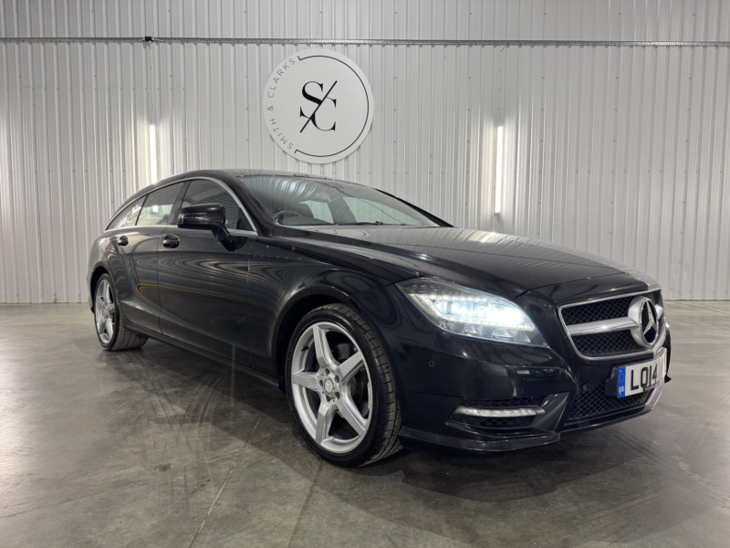 2014 Mercedes-Benz Cls 2.1 Cls250 Cdi Amg Sport in Black — image 1