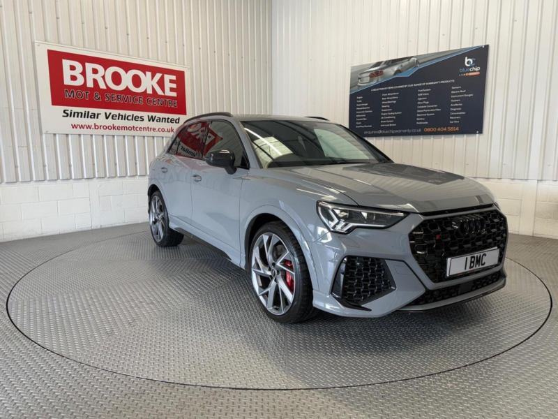 2021 Audi Rs Q3 2.5 Tfsi Vorsprung S Tronic Quattro Euro 6 (s/s) 5dr in Grey — image 1
