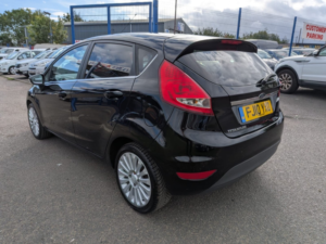 2010 Ford Fiesta 1.4 Titanium in Black — image 3