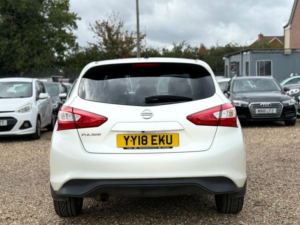 2018 Nissan Pulsar 1.2 Dig-T Tekna Euro 6 (s/s) 5dr in White — image 6