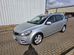 2012 Kia Ceed 1.6 Crdi 2 in Silver — image 5