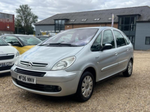2006 Citroen Xsara Picasso 1.6 Hdi Exclusive 5dr in Silver — image 4