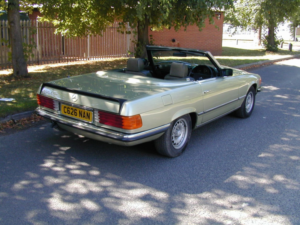 1985 Mercedes-Benz Sl Ref 8790 - Mercedes Benz R107 500 Sl 5.0 V8 Classic Rhd - Ulez - Uk Car in Green — image 3