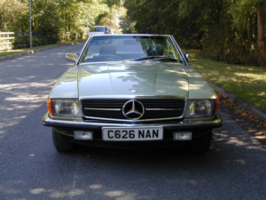 1985 Mercedes-Benz Sl Ref 8790 - Mercedes Benz R107 500 Sl 5.0 V8 Classic Rhd - Ulez - Uk Car in Green — image 4