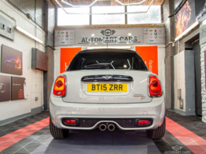 2015 MINI Hatch 2.0 Cooper Sd Euro 6 (s/s) 5dr in Silver — image 5
