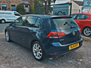 2014 Volkswagen Golf 2.0 Tdi Bluemotion Tech Gt Euro 5 (s/s) 5dr in Blue — image 4