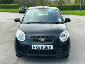 2009 Kia Picanto 1.0 1 5dr in Black — image 2