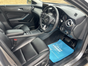 2018 Mercedes-Benz Gla 1.6 Gla200 Sport Automatic in Grey — image 5