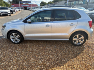 2017 Volkswagen Polo 1.2 Tsi Bluemotion Tech Match Euro 6 (s/s) 5dr in Silver — image 4