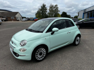 2018 Fiat 500 1.2 500 Lounge 3dr in Green — image 3